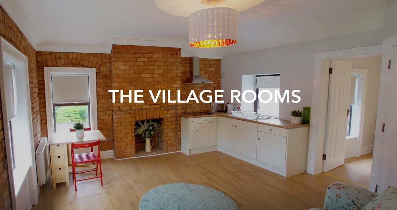 The Village Rooms ดันดอล์ก ภายนอก รูปภาพ